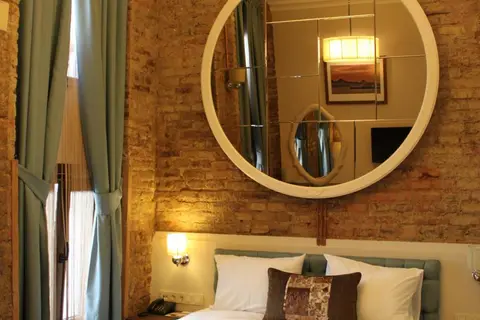 Collage Pera Hotel in Fatih — foto 11
