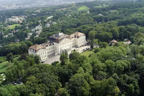 Austria Trend Hotel Schloss Wilhelminenberg in Wenen
