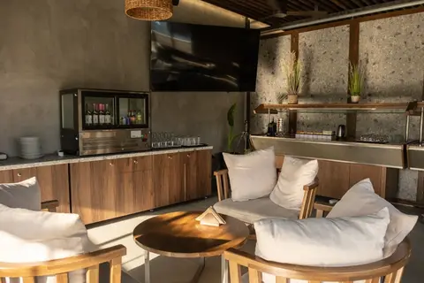 Royal Hotel and Suites in Polichrono, foto 24