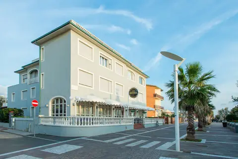HG Il Settebello Hotel in Cecina — foto 16