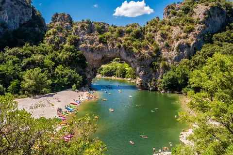 Ontdek de Ardèche vanuit Grospierres in Grospierres