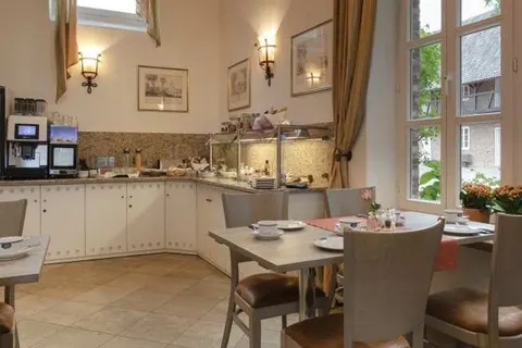 Burg Heimerzheim foto 9