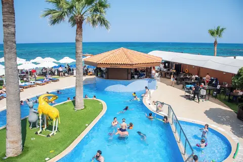 Mimoza Beach Hotel in Gazimağusa — foto 17