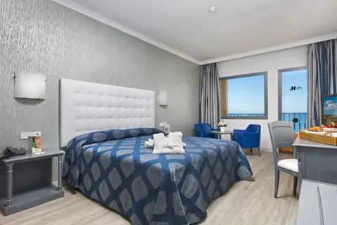 Hotel IPV Palace & Spa in Fuengirola — foto 29