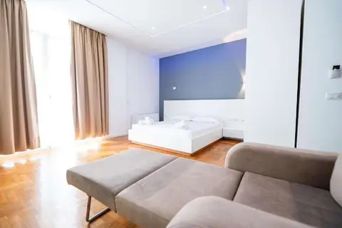 Thea Hotel in Orikum — foto 11