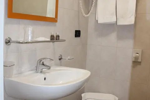 Domus Grand Hotel in Quattromiglia, foto 2