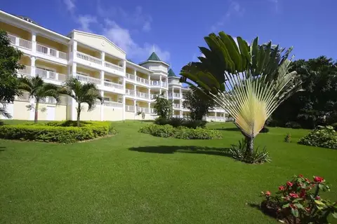 Luxury Bahia Principe Cayo Levantado in Santa Bárbara de Samaná — foto 21
