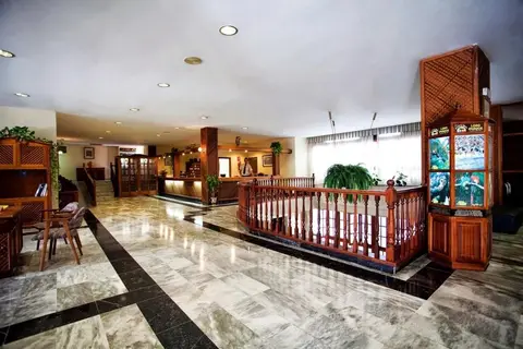 Apartamentos Be Smart Florida Plaza in Puerto De La Cruz — foto 13