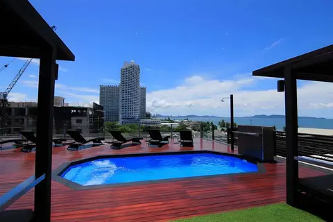 Inn Residence Serviced Suites in พัทยา