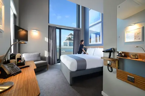 Travelodge Plus Dublin City Centre in Dublin — foto 7
