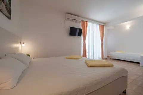 Skyprime Hotel in Budva — foto 8