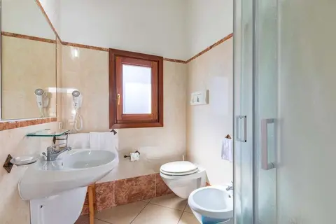 Hotel Bonsai in San Teodoro — foto 21
