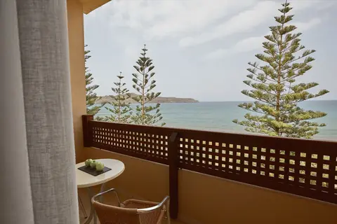 Santa Marina Beach Hotel in Agia Marina — foto 9