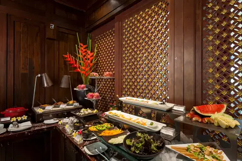 Centara Grand Beach Resort Phuket in ตำบลกะรน — foto 11
