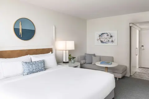 The Singer Oceanfront Resort, Curio Collection by Hilton in Riviera Beach, foto 28
