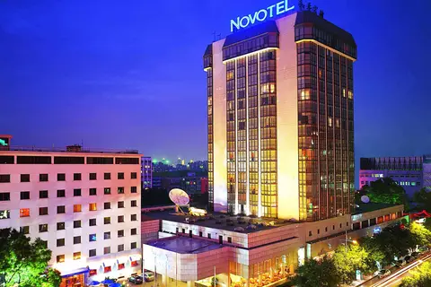 Novotel Beijing Peace in Peking — foto 6