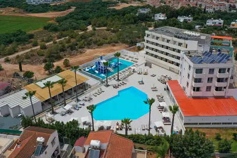 Toxotis Hotel in Παραλίμνι — foto 2