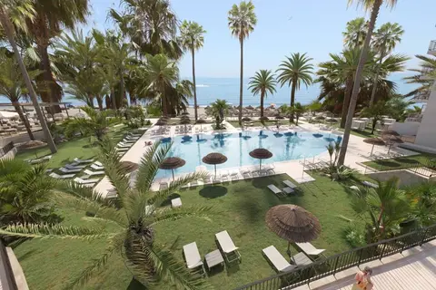 Best Triton in Benalmádena — foto 2