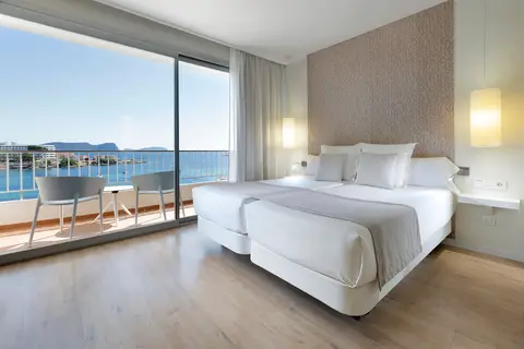 Hotel AluaSoul Ibiza - adults only in Santa Eulària des Riu, foto 12