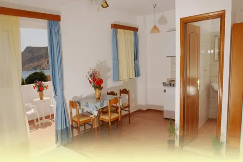 Eristos Beach Hotel in Δήμος Τήλου — foto 9