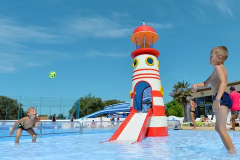 Camping L Anse Des Pins in Saint-Georges-d'Oléron — foto 16