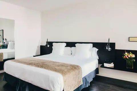 Hotel Regina Barcelona in Barcelona — foto 15