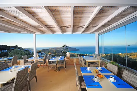 Stefanos Village Hotel in Πλακιάς — foto 22