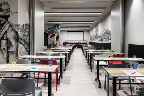 Moxy Athens City in Athene — foto 21