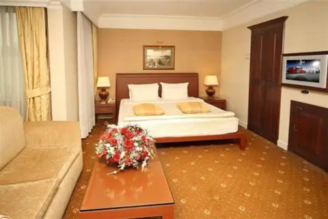 Cartoon Hotel in Fatih — foto 6