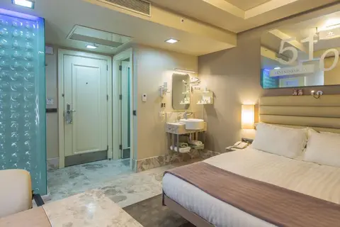 Ramada by Wyndham Istanbul Pera in Beyoğlu — foto 6