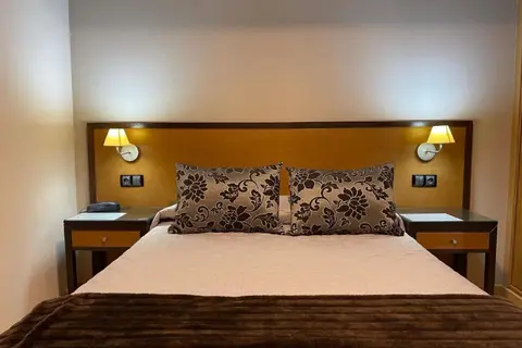 Aparthotel Arenteiro in Carballiño — foto 6