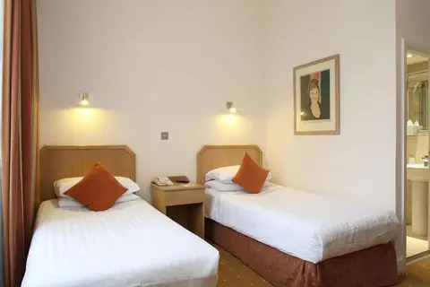 Phoenix Hotel in Londen — foto 17