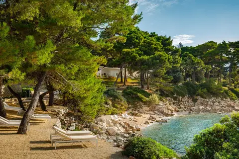 Valamar Carolina Hotel & Villas in Kampor — foto 2