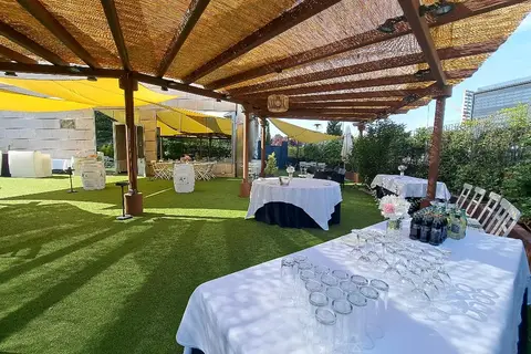 Amura Alcobendas in Alcobendas — foto 8
