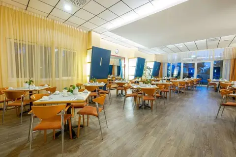 Hotel Berlin Lichtenberg in Berlijn — foto 12