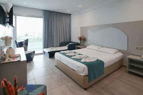 Nicholas Color Hotel in Αγία Νάπα — foto 3