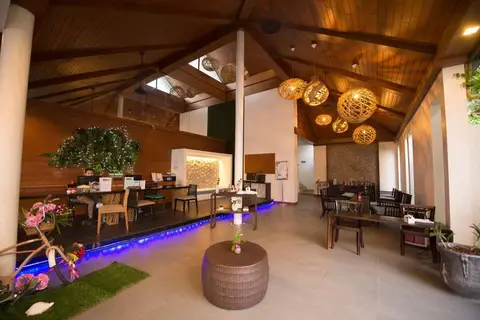 The Viridian Resort in ตำบลป่าตอง — foto 11