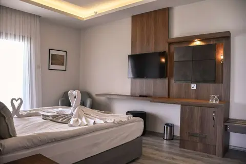 Mimoza Beach Hotel in Yeniboğaziçi — foto 5