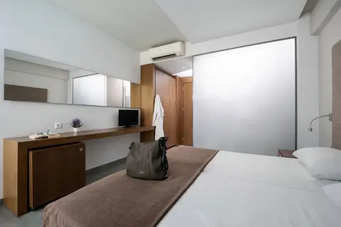 Oktober Downtown Boutique Hotel in Rhodos — foto 4