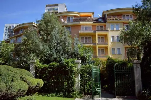 Aparthouse Borovo in София