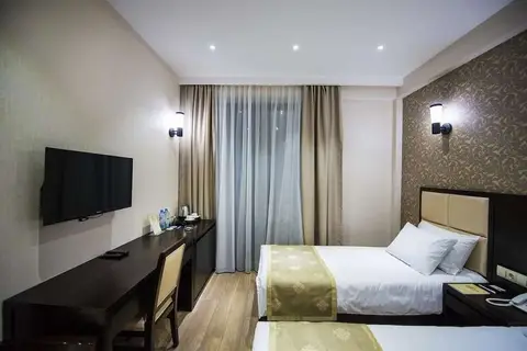 Tbilisi Inn in Tbilisi — foto 16