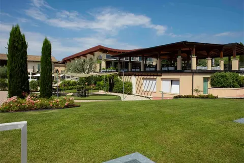 Appartementen Lake Garda Resort in Moniga del Garda — foto 22