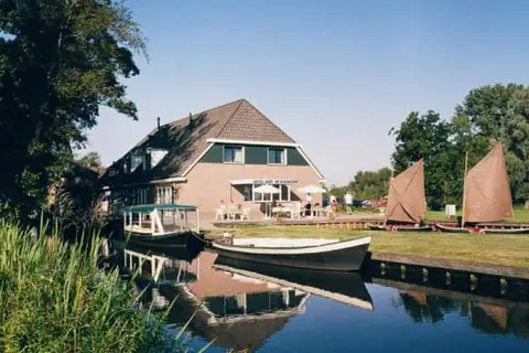 Hotel de Harmonie in Giethoorn