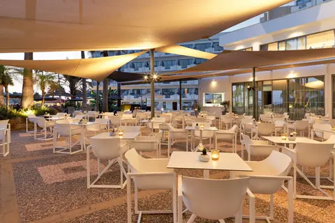 St. George Beach Hotel & Spa Resort in Paphos — foto 22
