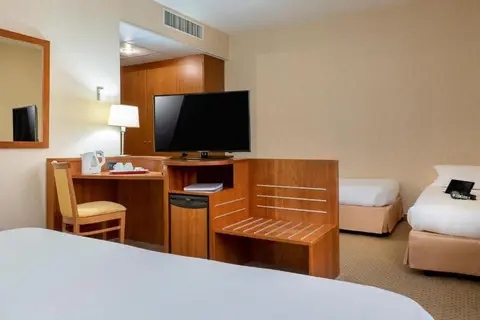 Best Western Hotel Cavalieri della Corona in Cardano al Campo, foto 5
