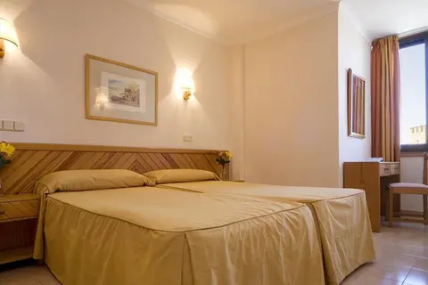 Carlos V Apartments in Alcúdia — foto 19