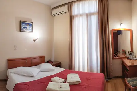 Cecil Hotel in Athene — foto 2