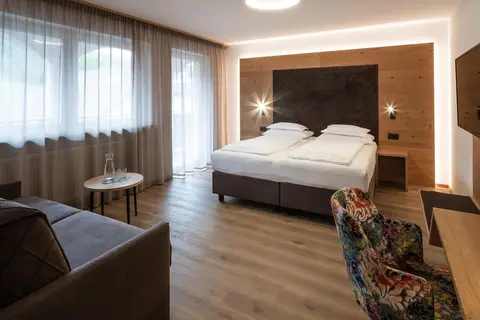 Hotel Blitzburg in Bruneck - Brunico — foto 10