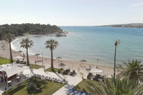 Liberty Plaza in Novalja — foto 15