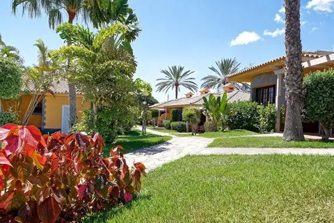 Suites & Villas by Dunas in San Bartolomé de Tirajana, foto 10